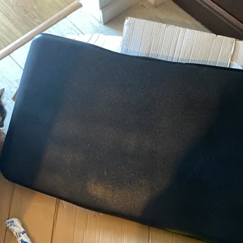 Beş Ay Beklediğim Sehpa Yanlış Renk Ve Kalitesiz Cila İle Geldi