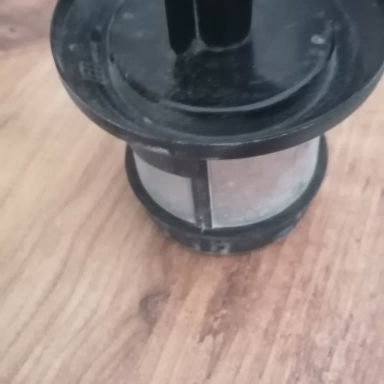 Arçelik Dikey Süpürge Toz Çekmiyor Ve Aparatları Takmak Zor