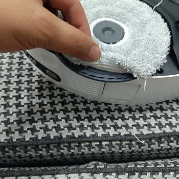 İz Teknoloji Bakım Sonrası Robot Süpürge Parçaları Hasarlı Ve Ücretsiz Değişim Talep Ediyorum