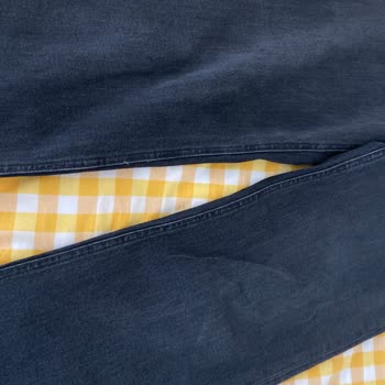 Sky Classic Denim Gri Jean Pantolonunda Hızlı Renk Solması Ve Aşırı Bollaşma