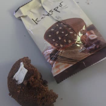 Bahçeşehir’deki A101 Markette Kekspır Kekinde Plastik Parça Çocuğu Tehlikeye Attı