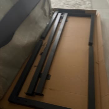 Sıfır Ürün Olarak Aldığım Masanın Hasarlı Ve Kullanılmış Gönderilmesi