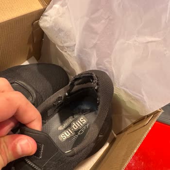 Skechers Slip-Ins Arch Fit Ayakkabısında Topuk Astarı Soyulması Ve Kullanıcı Hatası İddiası