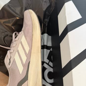 Adidas Mağazasından Kullanılmış Ayakkabı Gönderimi Ve İade Talebi