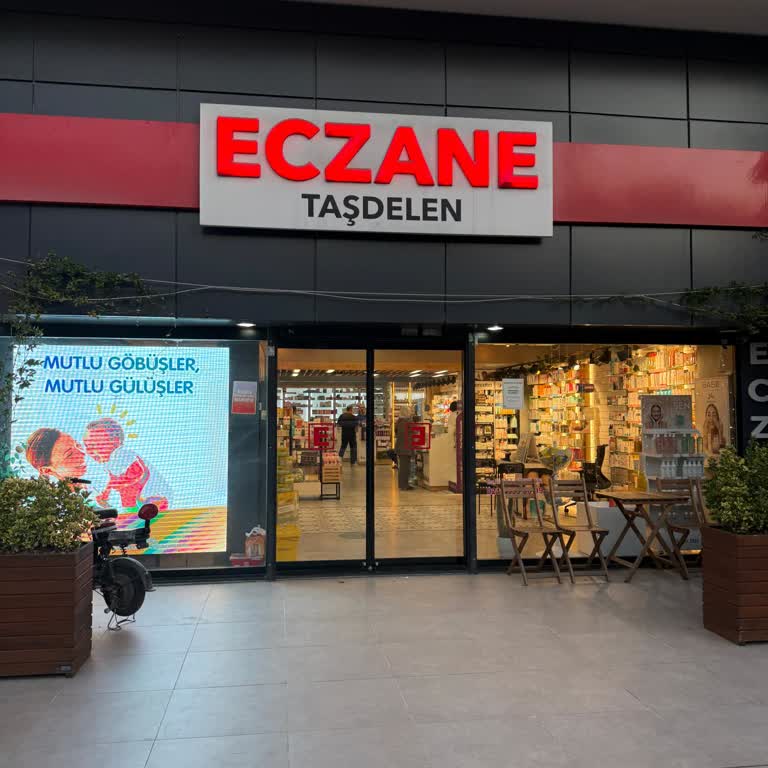 Taşdelen Eczanesi (Çekmeköy) Başka Bir Mide İlacını Sert Bir Tavırla Adeta Zorla Aldırmaya Çalıştı