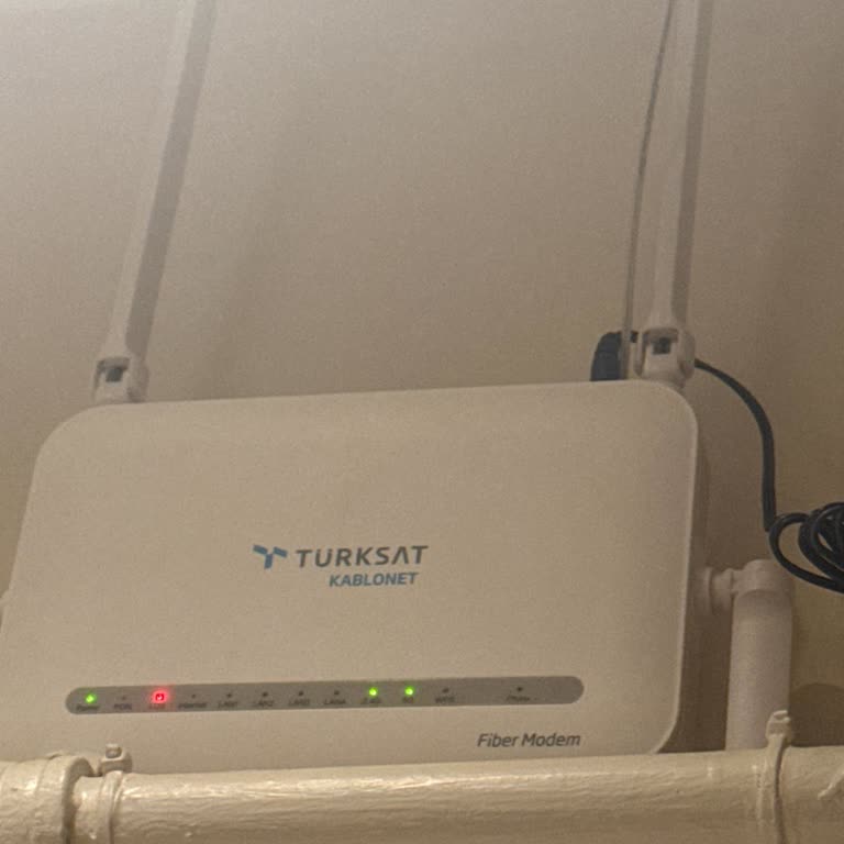 Acil 4 Gün Süren İnternet Ve TV Kesintisi Çözüm Bekliyor