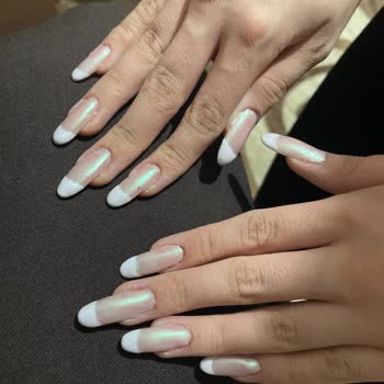 Meri Shine Beauty'de Hatalı Tırnak İşlemi Ve Ücret İadesi Talebi