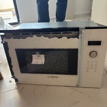 Kırık Camlı Bosch Mikrodalga Fırın İçin Garanti Reddi