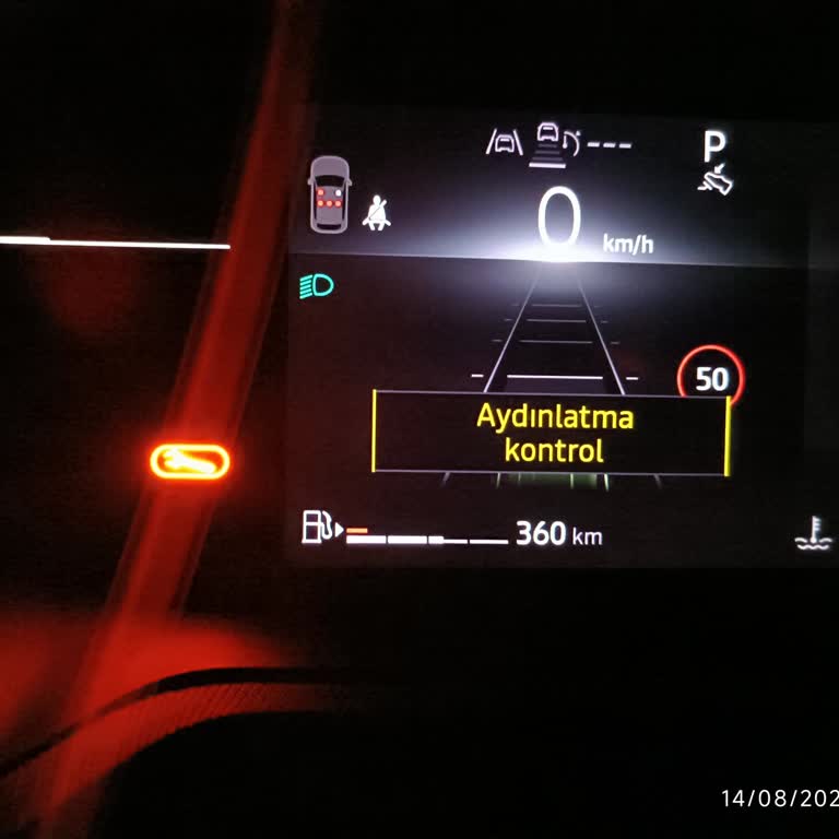Renault Duster'da Yağmurda Katlanan Aynalar Ve Camlar İçin Garantili Ücretsiz Onarım