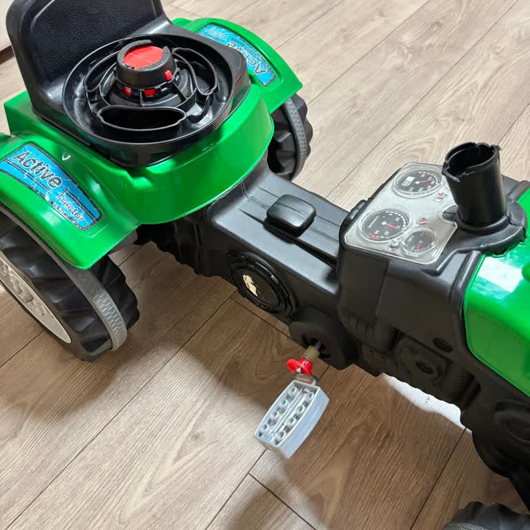 Pilsan Active Traktör Oyuncağında Kırılan Direksiyon Ve Çıkan Pedal İçin Ücretsiz Yedek Parça Talebi