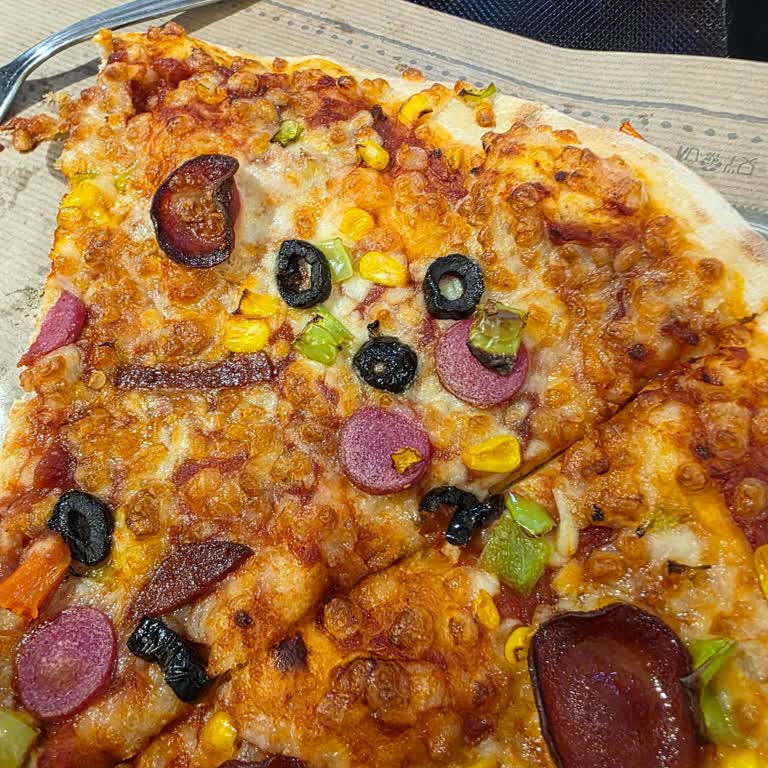 Ekstra Malzeme Eksikliği Ve Kalitesiz Pizza İçin Ücret İadesi Talebi