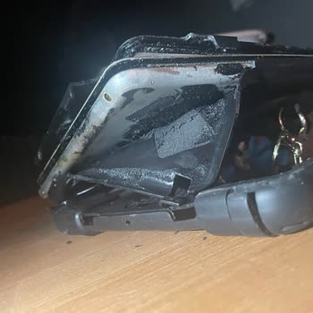 Apple İPad'in Kendiliğinden Alev Alması Aile Güvenliğini Tehdit Ediyor