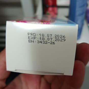 Şok Market Aloe Vera Tüy Dökücü Kremiyle Göğüs Bölgesinde Ciddi Yanma Ve Kabarcık Şikayeti