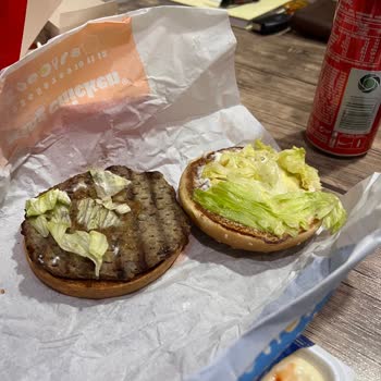 Reklamda Görülen Ranch Burger İle Gerçek Ürün Arasındaki Büyük Fark