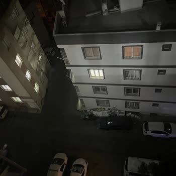Refet Bele Mahallesi Sokak Lambalarında Sürekli Karanlık Ve Güvenlik Sorunu