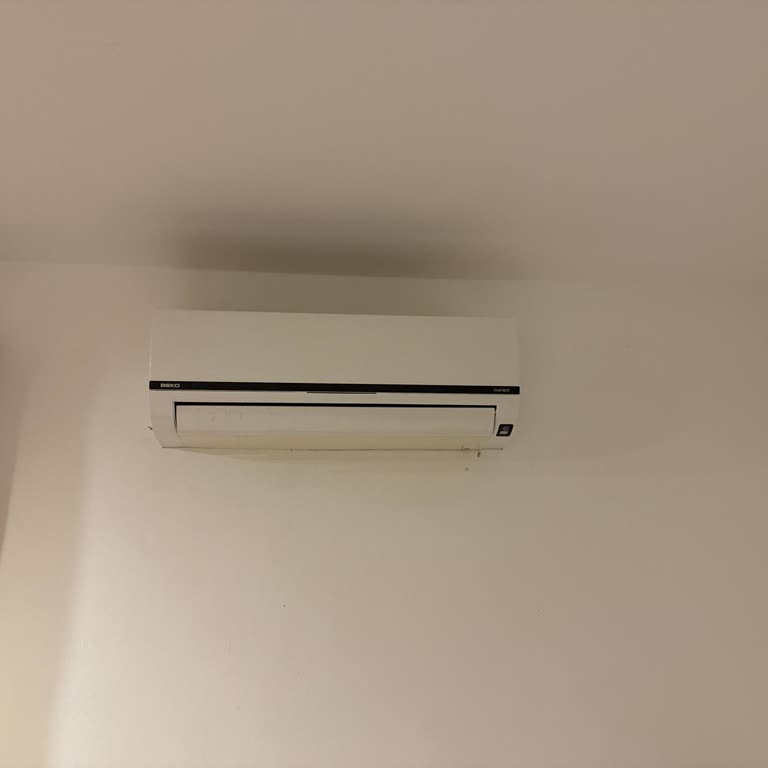 Klima Çalışmıyor, 40°C Sıcaklıkta Astım Hastası Olarak Nefes Almam Zor