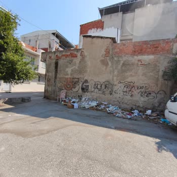 Yeşilova’da Moloz Ve Mobilya Atıkları Alınmadı, Yanıltıcı Bilgilendirme Ve Çevre Kirliliği