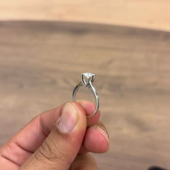 Zen Diamond Tektaş Yüzüğümde Kullanıcı Kaynağı Olmadan Yamulma Ve Garanti Dışı Ücret Talebi