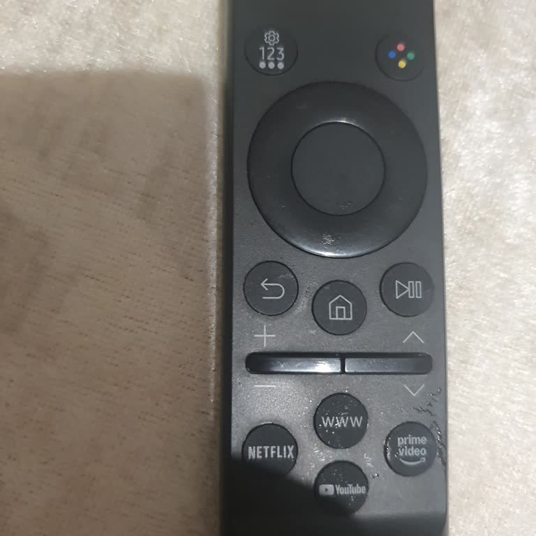 Sesli Komut Özelliği İçin Satın Alınan Televizyonda Kumanda Tuşu Eksik