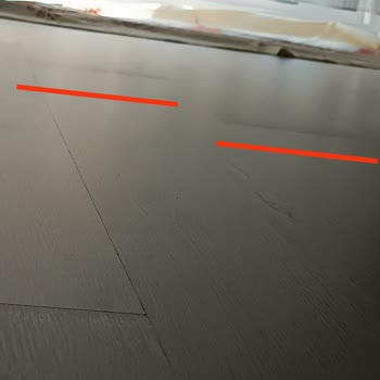 Terraclick Laminat Parkede Gölge İzleri Ve Ürün Hatası