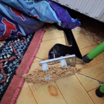 Weltew Mobilya Kırılan Ayaklar Ve Paslanan Bazalar İçin İade Talebi