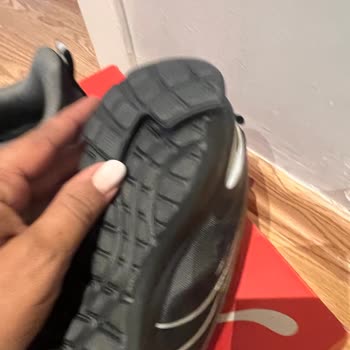 Ayıplı Puma Ayakkabısında Üretim Hatası Ve Satış Sonrası Destek Eksikliği