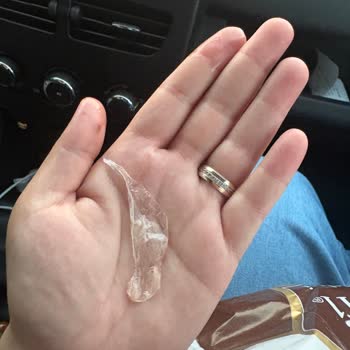 Dondurmanın İçinde Poşet Parçası: Sağlık Riski Ve Umursamaz Müşteri Hizmeti