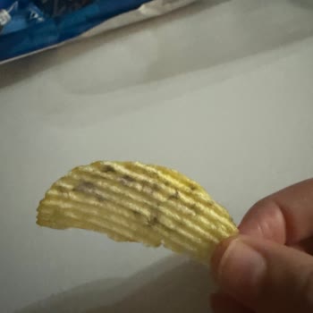 Ruffles Cipsinde Mor Şüpheli Cips Güveni Sarsıyor