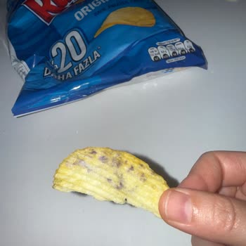 Ruffles Cipsinde Mor Şüpheli Cips Güveni Sarsıyor