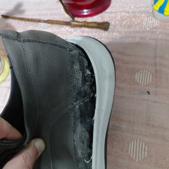 Derimod Kısa Sürede Yan Tarafından Sökülme Ve Deformasyon Oluştu