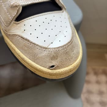 Adidas Ayakkabısının 5 Ayda Yırtılması Ve FLO’nun Çözüm Sunmayan İki Defa İnceleme