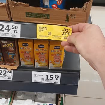 A101 Mağazasında Etiket Ve Kasa Fiyatı Arasındaki Fark Ve Çalışan Tutumu