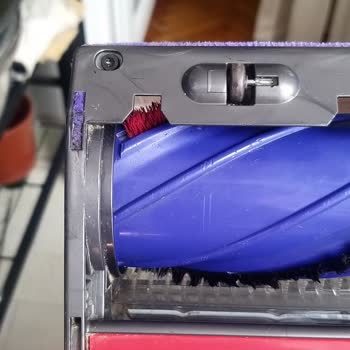 Dyson V8 Başlık Fırçası Kısa Sürede Çıktı Garanti Desteği Reddedildi