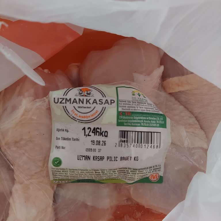 Migros’ta Son Tüketim Tarihi Geçmemiş Tavukta Aşırı Kötü Koku