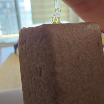 Protein Bar İçinde Plastik Parça Bulunması Nedeniyle Sağlık Ve Hijyen Endişesi