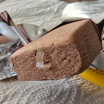 Protein Bar İçinde Plastik Parça Bulunması Nedeniyle Sağlık Ve Hijyen Endişesi