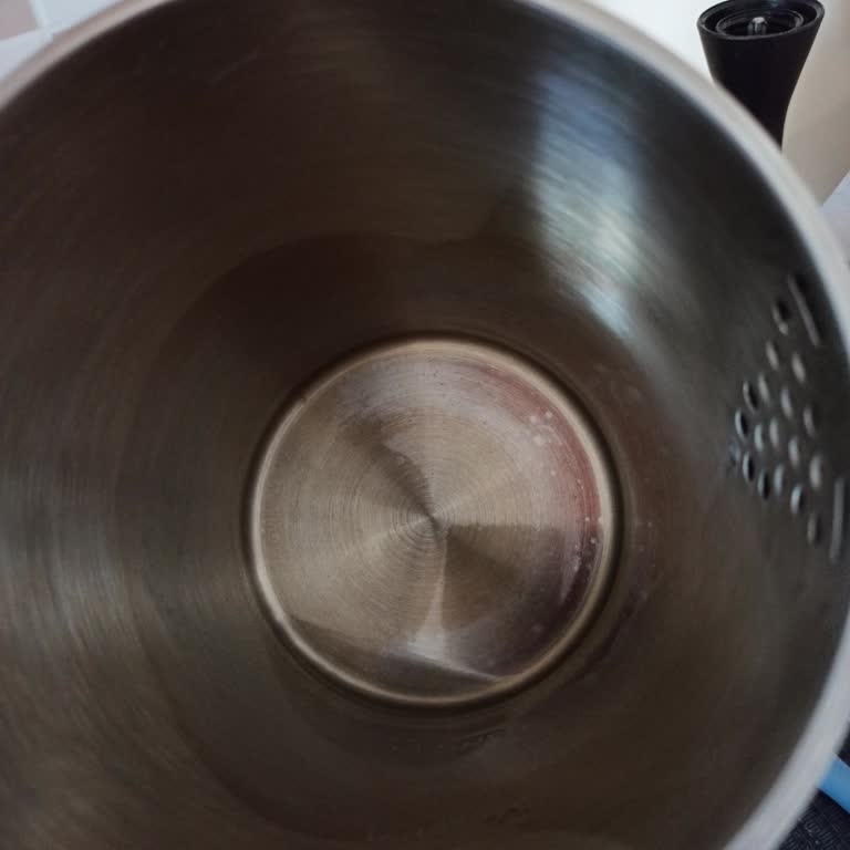 Homend Kettle’da Tekrarlayan Arızalar Ve Kalite Hayal Kırıklığı