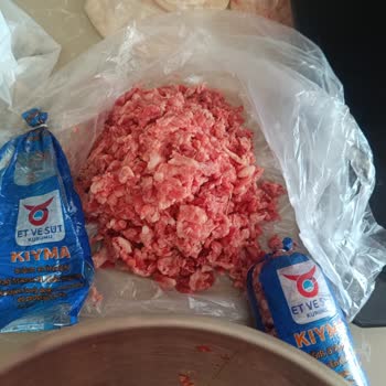 Et Ve Süt Kurumu’nun Dana Kıymasındaki Kalitesiz Parçalar Müşteri Güvenini Zedeledi