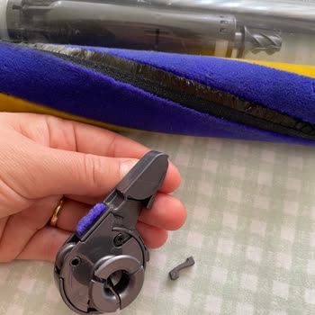 Dyson Gen5 Süpürge Parçalarının Garanti Dışı Reddi Ve Hızlı Aşınması