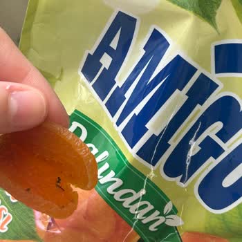 Şok Market Amigo Kuru Kayısısında Karınca Ölüleri Görüldü