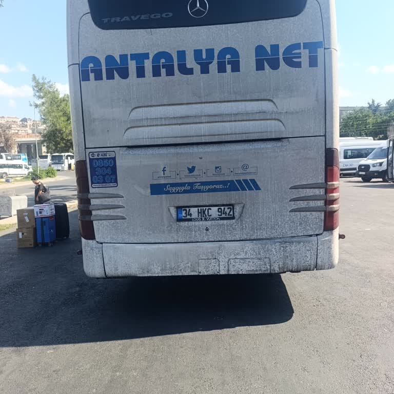 Otobüste Sürekli Arızalar, Klimasız Yolculuk Ve Yolcu Güvenliği İhmali