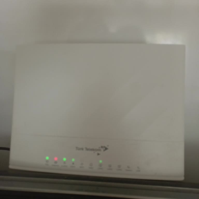 İnternet Kesintisi, Yanıtsız Müşteri Hizmetleri Ve Sürekli Yanıltma