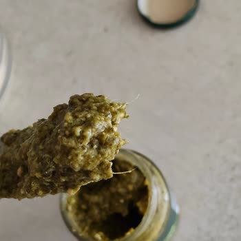Pastavilla Fesleğenli Kajulu Pesto Sosunda Ipliksi Yapı: Gıda Güvenliği Endişesi