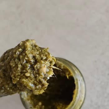 Pastavilla Fesleğenli Kajulu Pesto Sosunda Ipliksi Yapı: Gıda Güvenliği Endişesi