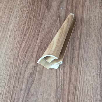 Kısa Sürede Kırılan Koltuk Takımı Ve Cevapsız Müşteri Hizmeti