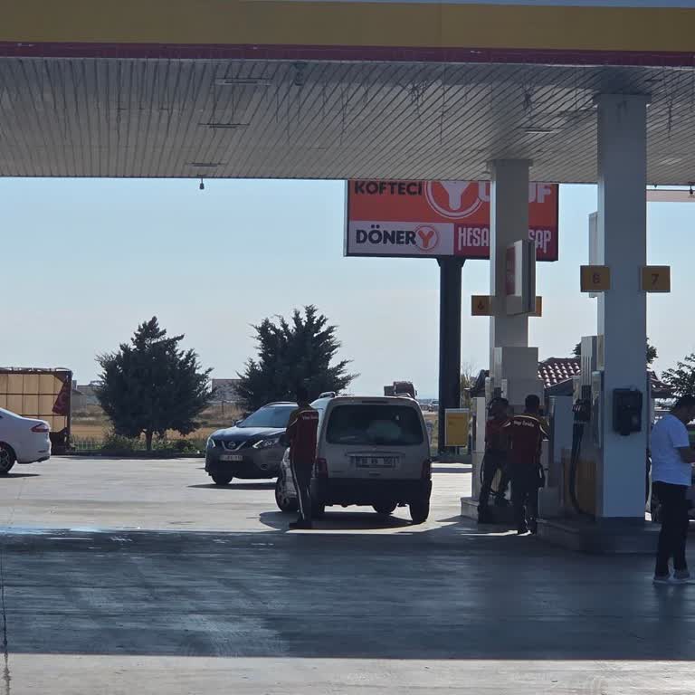Shell Aksaray İstasyonunda Pos Cihazı Çalışmıyor Ve Ödeme Kaosu
