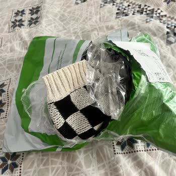 Kolay Gelsin'de Çocukların Yanlış Adrese Açılmış Ve Kirli Ürün Teslimatı