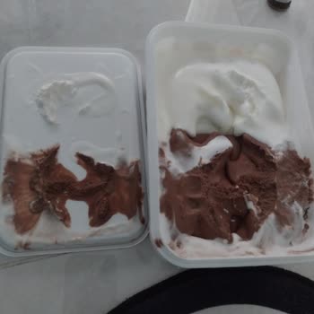 Migros Sanal Market'te Dondurma Erimiş Şekilde Teslim Edildi