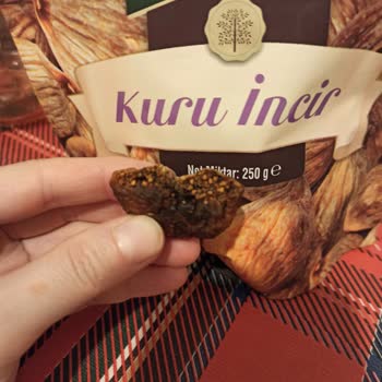 Çerezya A101 Esenler Şubesindeki Kuru İncir Paketi Bozulmuş Ve Sağlık Endişesi