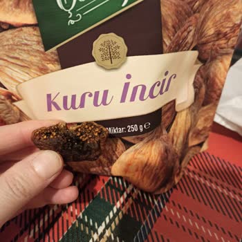 Kırlıoğlu Tarımsal Ürünler Çerezya Kuru İncir Paketi Çürük Ve Tadı Bozulmuş